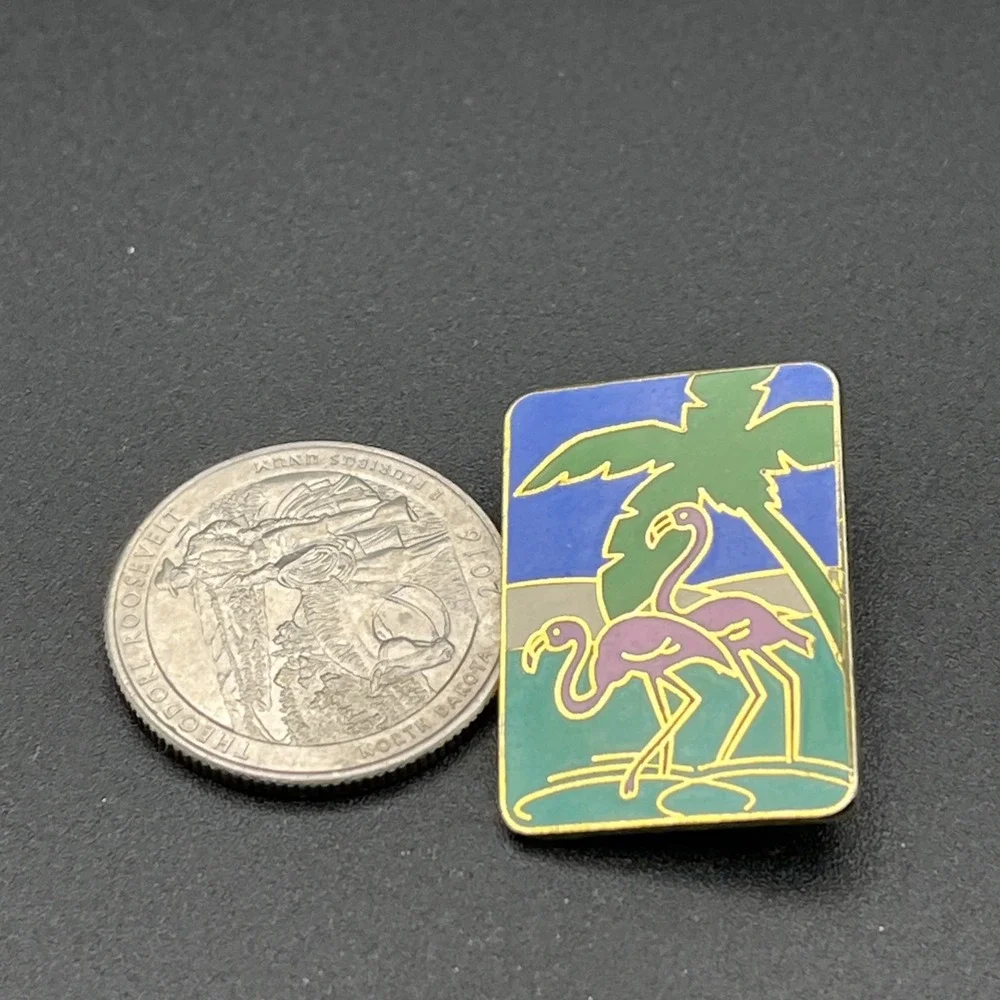 Flamingo Palm Tree‎ Florida Key West Lapel Hat Pin